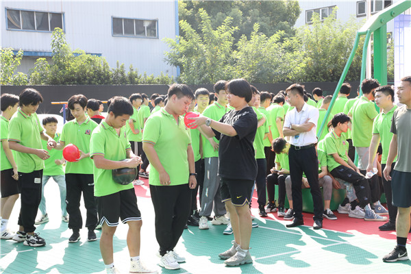 南京新华趣味运动会|燃烧团队的卡路里