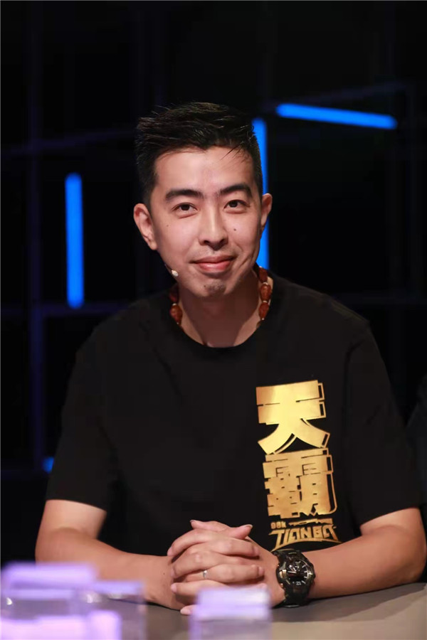 王者争霸 限定名额！LGD俱乐部明星成员来新华啦！快来一战高低